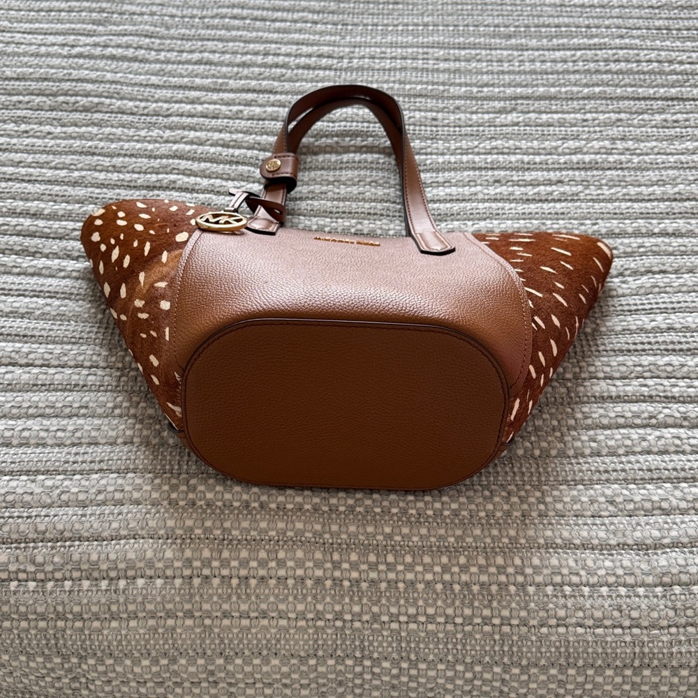 Michael Kors Brown and Tan Tote Bag - Picture 4 of 4